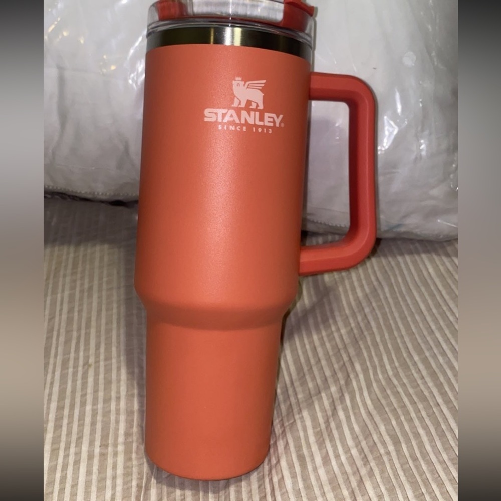 Stanley Adventure Quencher Travel Tumbler 40oz